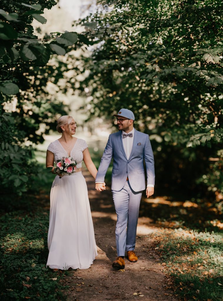 Merry in Denmark easy